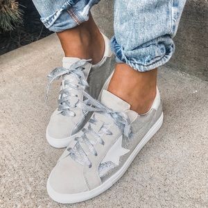 Metallic Star Sneakers / Golden Goose Dupes